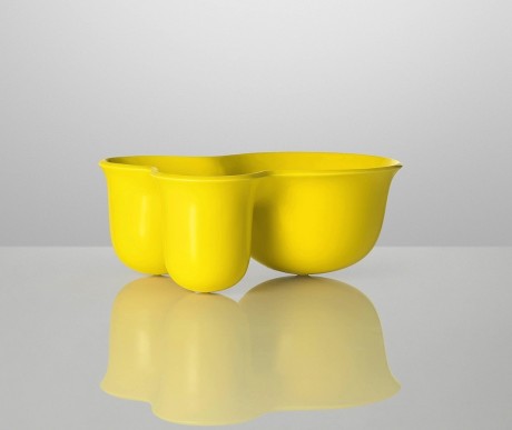 vitamin_container_yellow